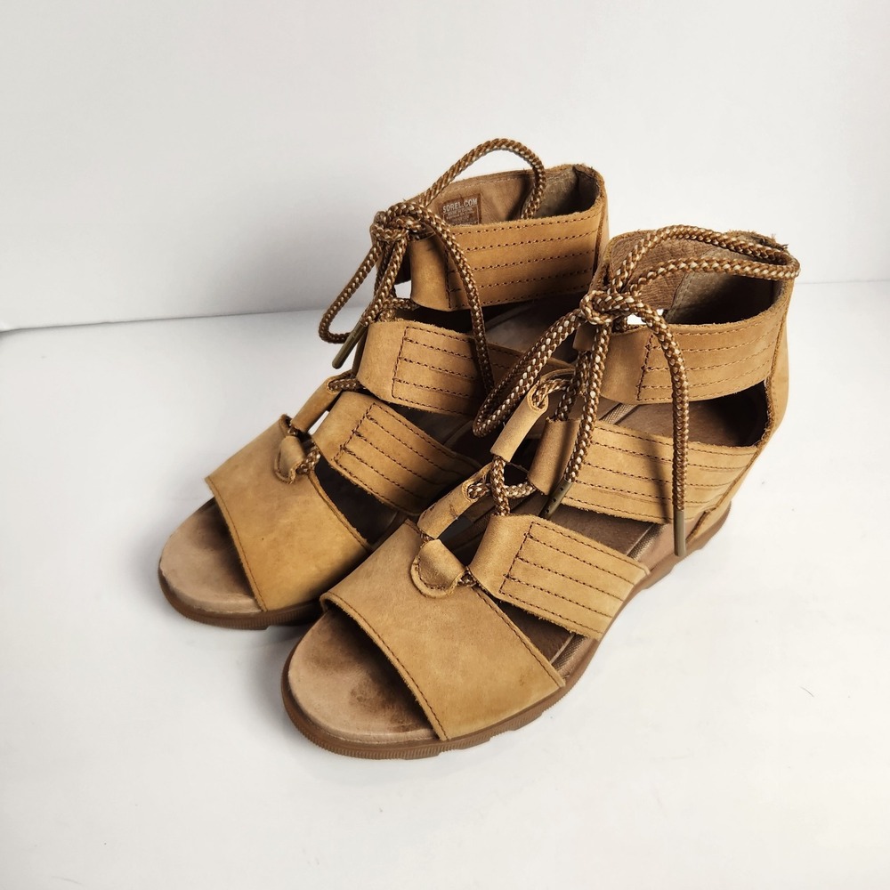 Sorel Women's US 7 Joanie II Camel Tan Leather Lace Up Wedge Sandals